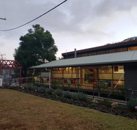 Christmas Creek Cafe and Cabins - Kingaroy Accommodation