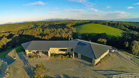 Eagle Rock Retreat - Kingaroy Accommodation 0