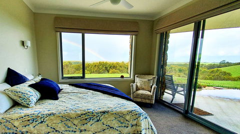 Eagle Rock Retreat - Kingaroy Accommodation 1