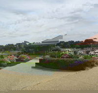 Fairways Bed and  Breakfast at Jerilderie - Kingaroy Accommodation