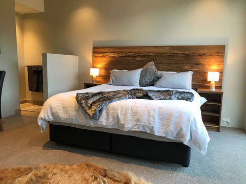 Highland Getaway Luxury Farm Stay B&B - Kingaroy Accommodation 1