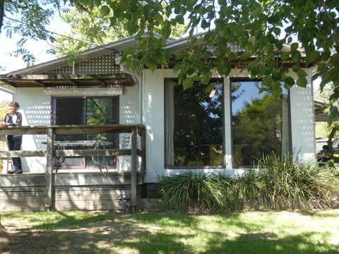 Kiewa View - Kingaroy Accommodation 0