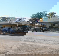 Lyndhurst Hotel Roadhouse Motel  Caravan Park - Kingaroy Accommodation