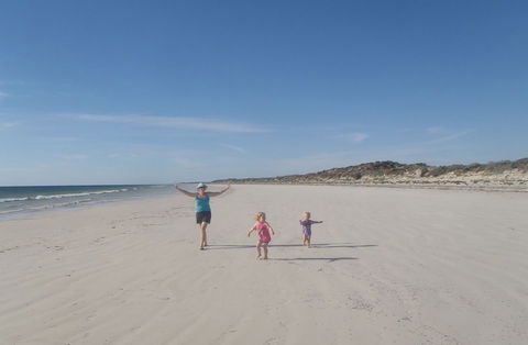 Port Victoria Oval Camping Site - Kingaroy Accommodation 1