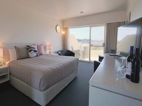 Robe Harbour View Motel - Kingaroy Accommodation 1