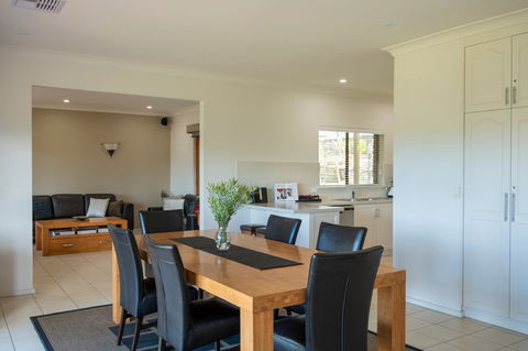 131 - Heart Of The Vale - Kingaroy Accommodation 2