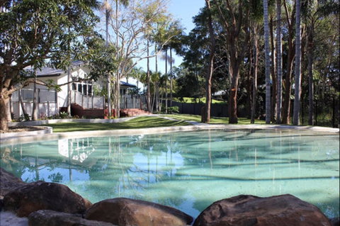 Away On Belongil Fields - Kingaroy Accommodation 0