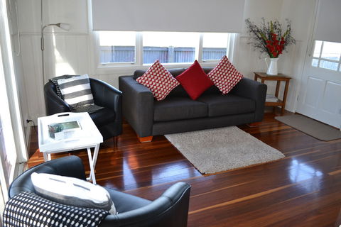 Calgary Accommodation & Killara Accommodation - Kingaroy Accommodation 2