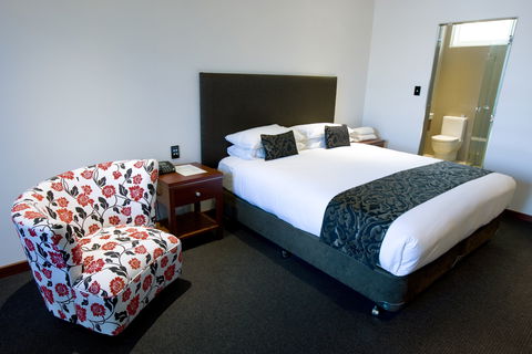 Commodore On The Park - Kingaroy Accommodation 1