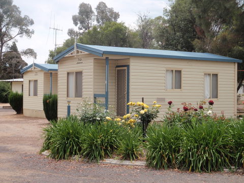 Cowra Holiday Park - Kingaroy Accommodation 0