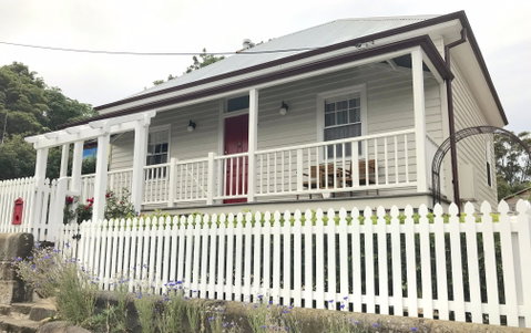 Donovans Cottage - Kingaroy Accommodation 0