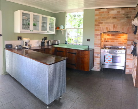 Donovans Cottage - Kingaroy Accommodation 1