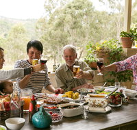Downunder Farmstays Brisbane Gold Coast and Cairns - Kingaroy Accommodation
