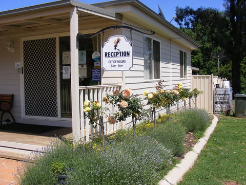 Fossickers' Tourist Park - Kingaroy Accommodation 0