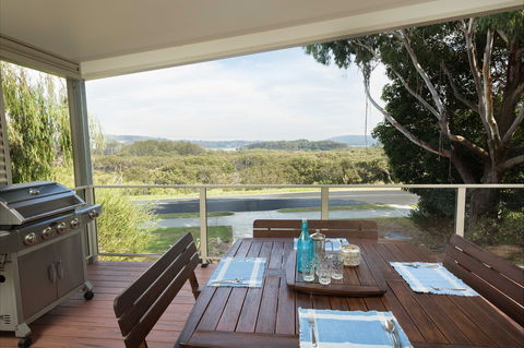Just Sit: Moruya Heads - Kingaroy Accommodation 1