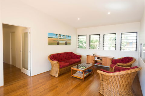 Just Sit: Moruya Heads - Kingaroy Accommodation 2