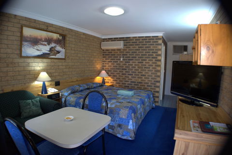 Settlers Motor Inn - Kingaroy Accommodation 1