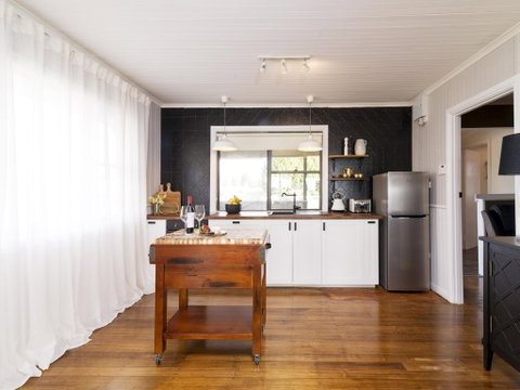 Stargazers Luxury Cottage - Kingaroy Accommodation 2