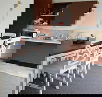 Tabourie Lake Motor Inn - Kingaroy Accommodation