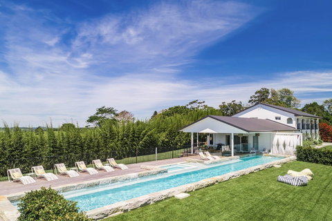 Villa St Helena - Kingaroy Accommodation 1
