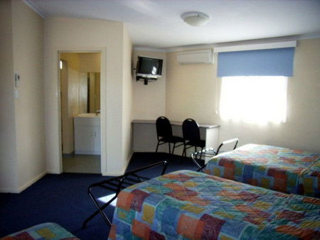 Bairnsdale Main Motel - Kingaroy Accommodation 0
