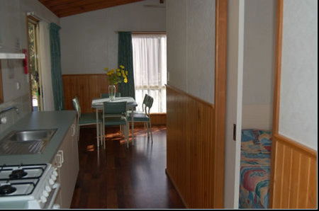 Apollo Gardens Caravan Park - Kingaroy Accommodation 2
