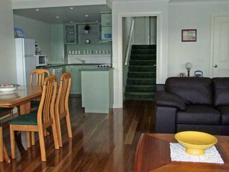 Johanssons Perch - Kingaroy Accommodation 5