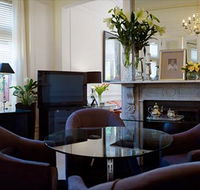 Andres Mews - Kingaroy Accommodation