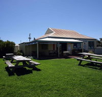 Apostles Camping Park and Cabins - Kingaroy Accommodation