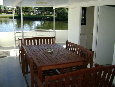 Boyds Bay Houseboat Holidays - Kingaroy Accommodation 3