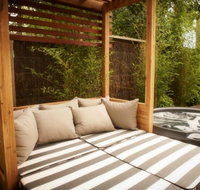 Lake House - Kingaroy Accommodation