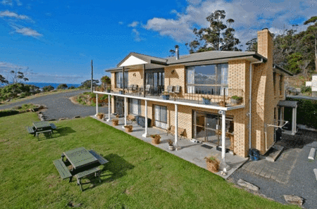 Bichenos Ocean View Retreat - Kingaroy Accommodation