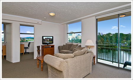 Varsity Towers (bond University) - Kingaroy Accommodation 3