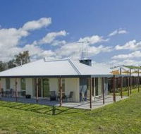 Country Guesthouse Schonegg - Kingaroy Accommodation