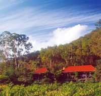 Cedar Creek Cottages - Kingaroy Accommodation