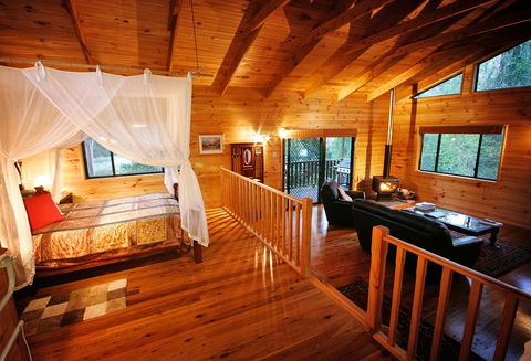 Ravensbourne Forest Chalets - Kingaroy Accommodation 2