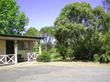 Camden Country Club Motel - Kingaroy Accommodation 1