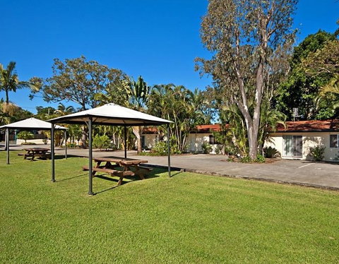Dolphins Motel - Kingaroy Accommodation 1
