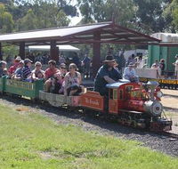Altona Miniture Railway - Kingaroy Accommodation