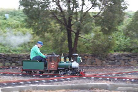 Altona Miniture Railway - Kingaroy Accommodation 2