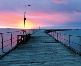 Tanker Jetty - Kingaroy Accommodation 0