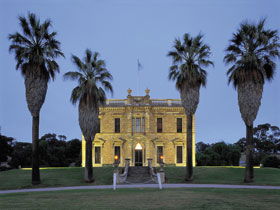 Martindale Hall - Kingaroy Accommodation 0
