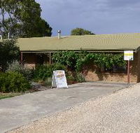 Sand Drift Gallery - Kingaroy Accommodation