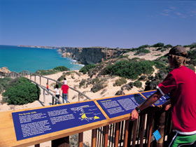 Far West Coast Marine Park - Kingaroy Accommodation 0