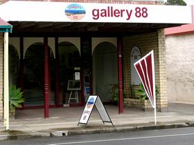 Gallery 88 - Kingaroy Accommodation 0