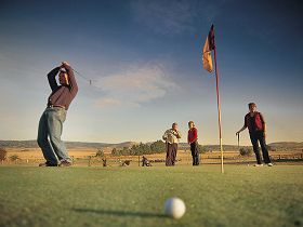 Ratho Farm & Golf - Kingaroy Accommodation 0
