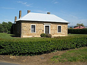 Oatlands Court House - Kingaroy Accommodation 0