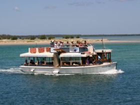 Caloundra Cruise - Kingaroy Accommodation 0