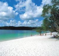 Lake McKenzie - Kingaroy Accommodation