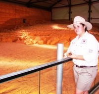 Dinosaurs and Opals Four Wheel Drive Track - Kingaroy Accommodation